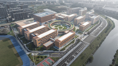 江苏省梅村高级中学空港分校  / 华南理工大学建筑设计研究院